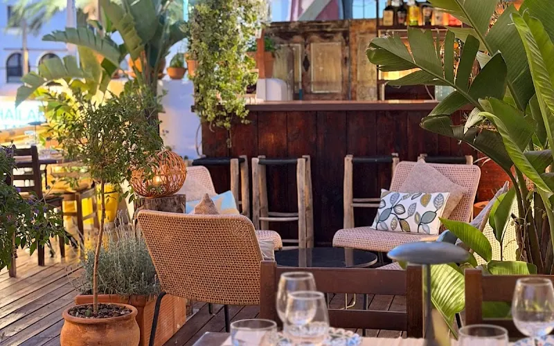 LE 27 RESTAURANTE