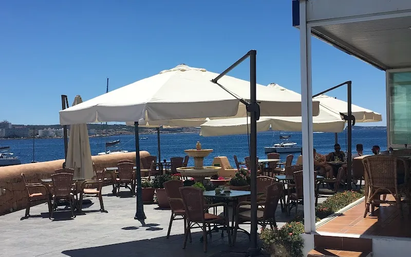 Manila Restaurante Ibiza