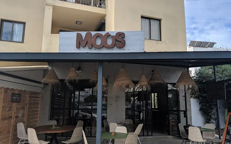 MOOS Ibiza