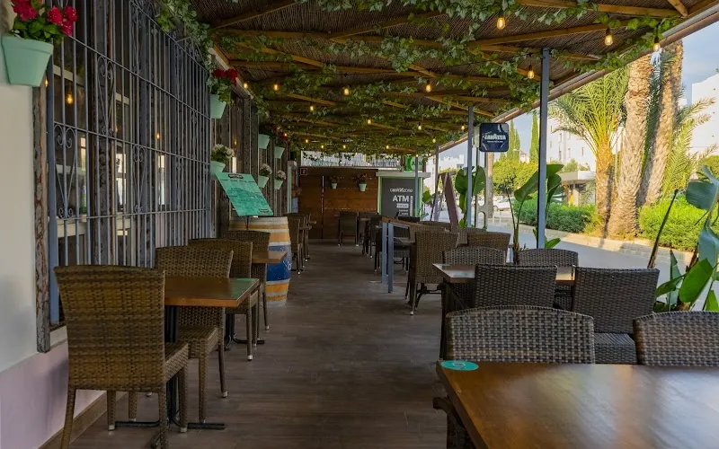 Tapas&Tablas Steak House & Cocktail Bar